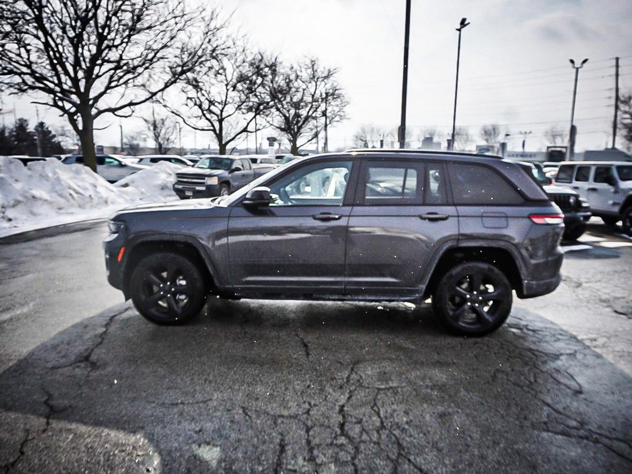 2024 Jeep Grand Cherokee  Photo
