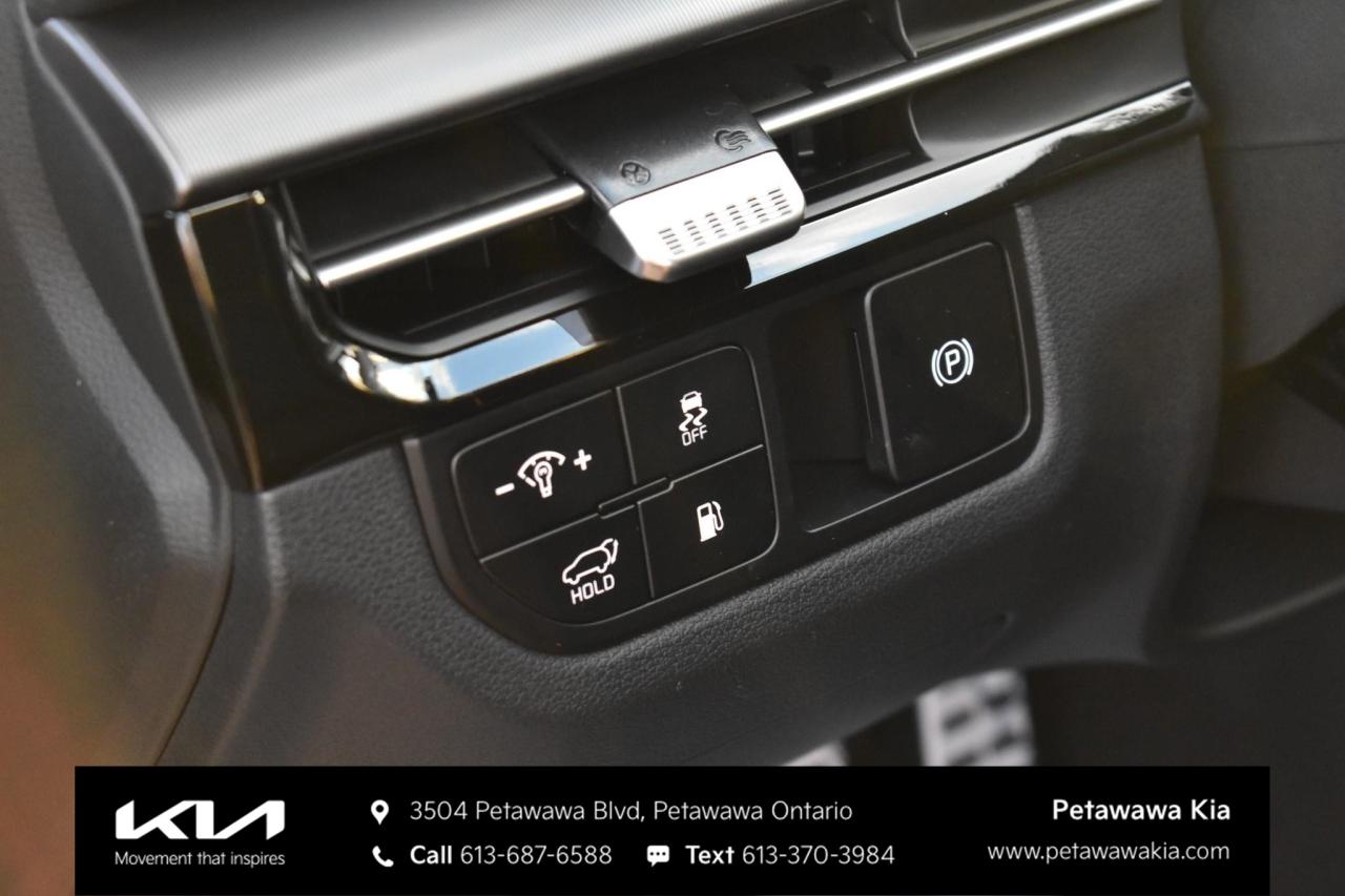 2026 Kia Sportage Plug-In Hybrid EX Premium 4dr All-Wheel Drive Photo