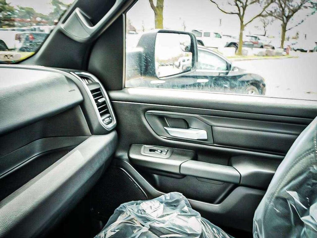 2026 RAM 1500  Photo