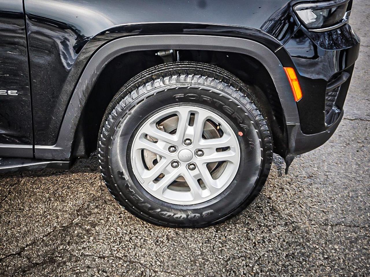 2023 Jeep Grand Cherokee  Photo