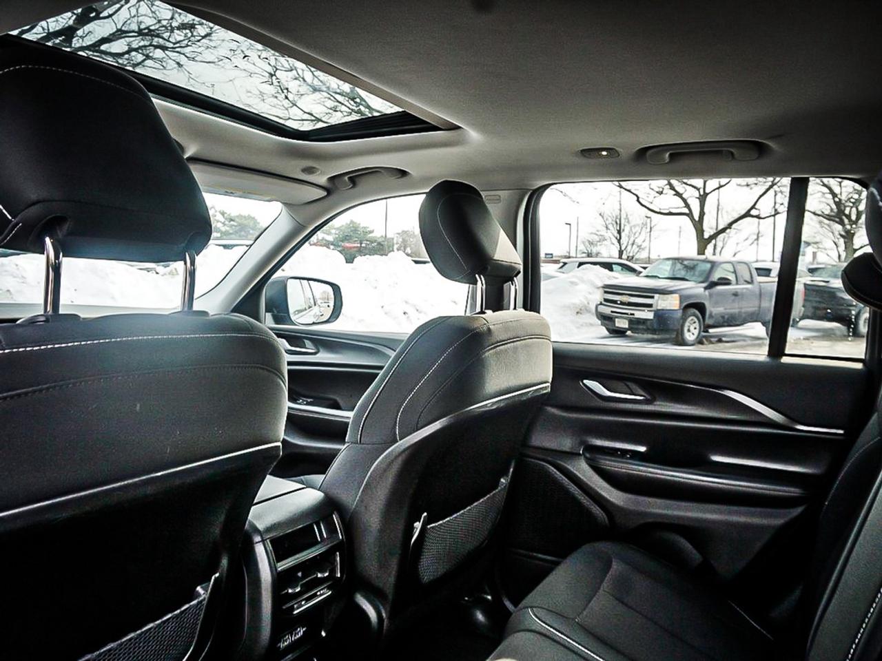 2023 Jeep Grand Cherokee  Photo