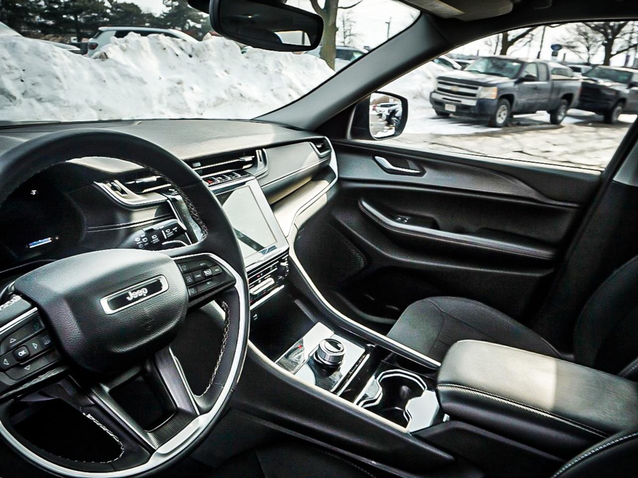 2023 Jeep Grand Cherokee  Photo