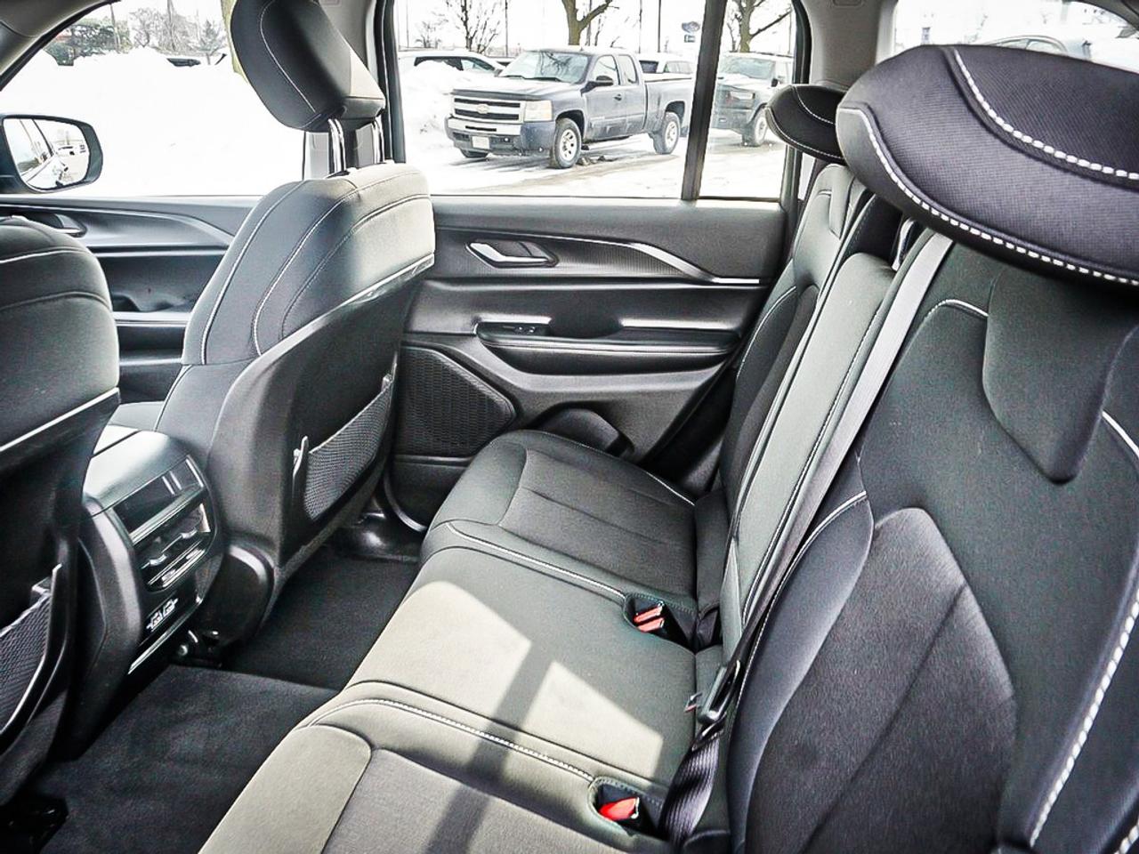 2023 Jeep Grand Cherokee  Photo