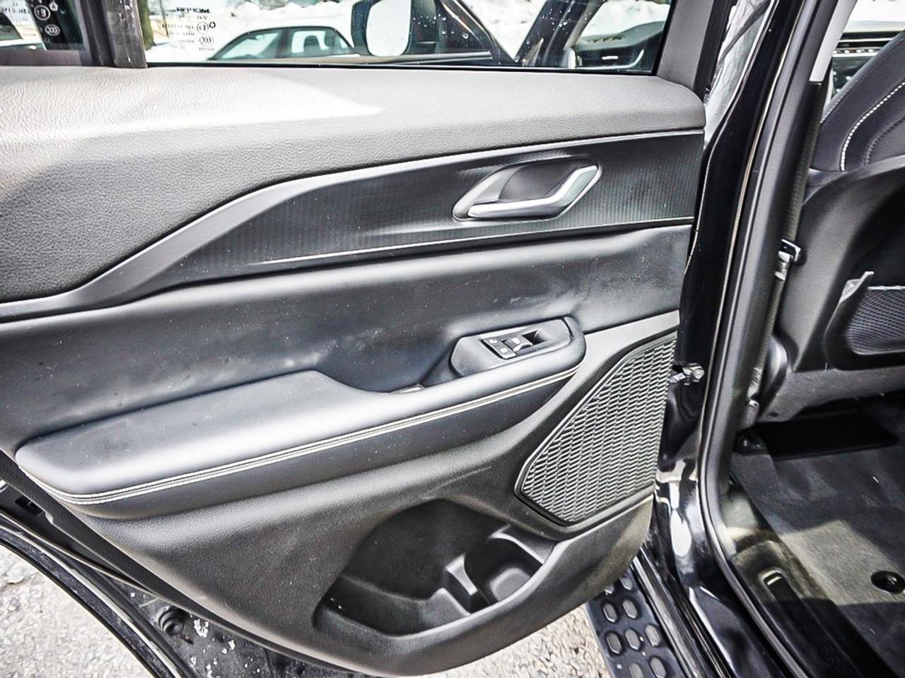 2023 Jeep Grand Cherokee  Photo