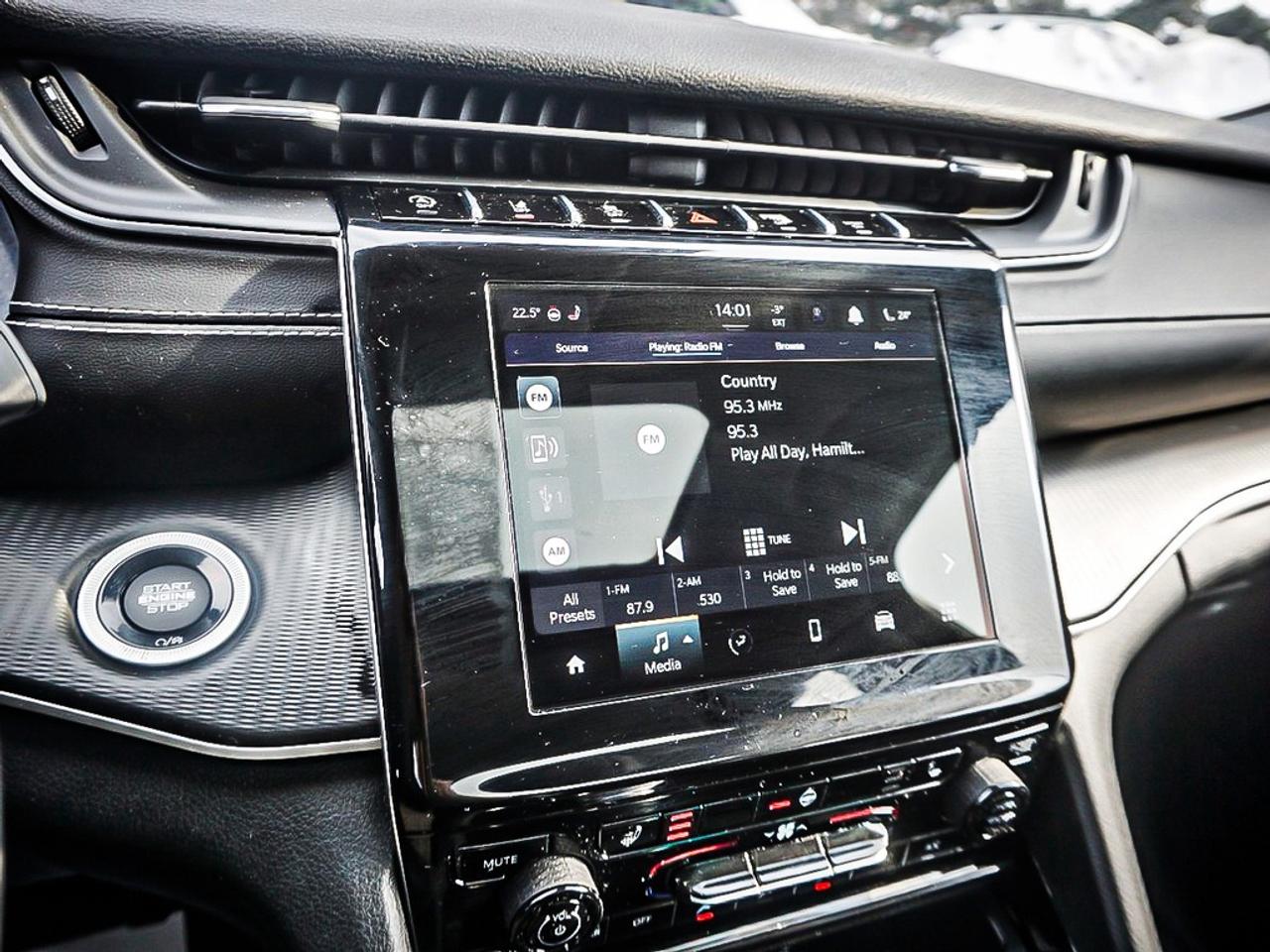 2023 Jeep Grand Cherokee  Photo