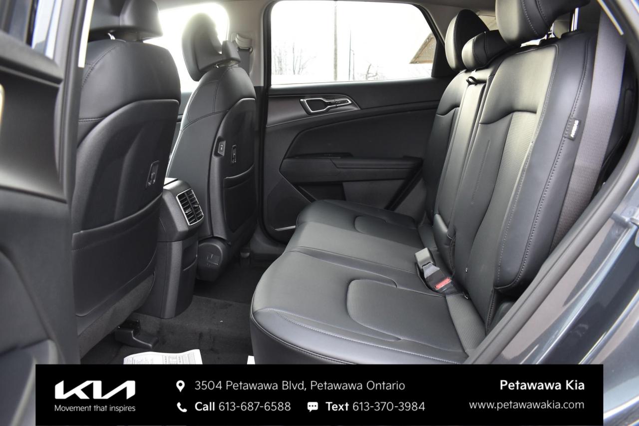 2026 Kia Sportage Plug-In Hybrid EX 4dr All-Wheel Drive Photo