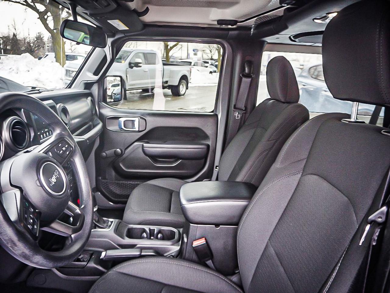 2023 Jeep Wrangler  Photo