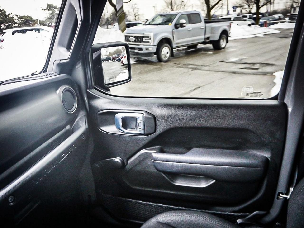2023 Jeep Wrangler  Photo