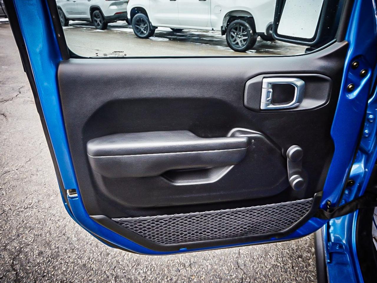 2023 Jeep Wrangler  Photo