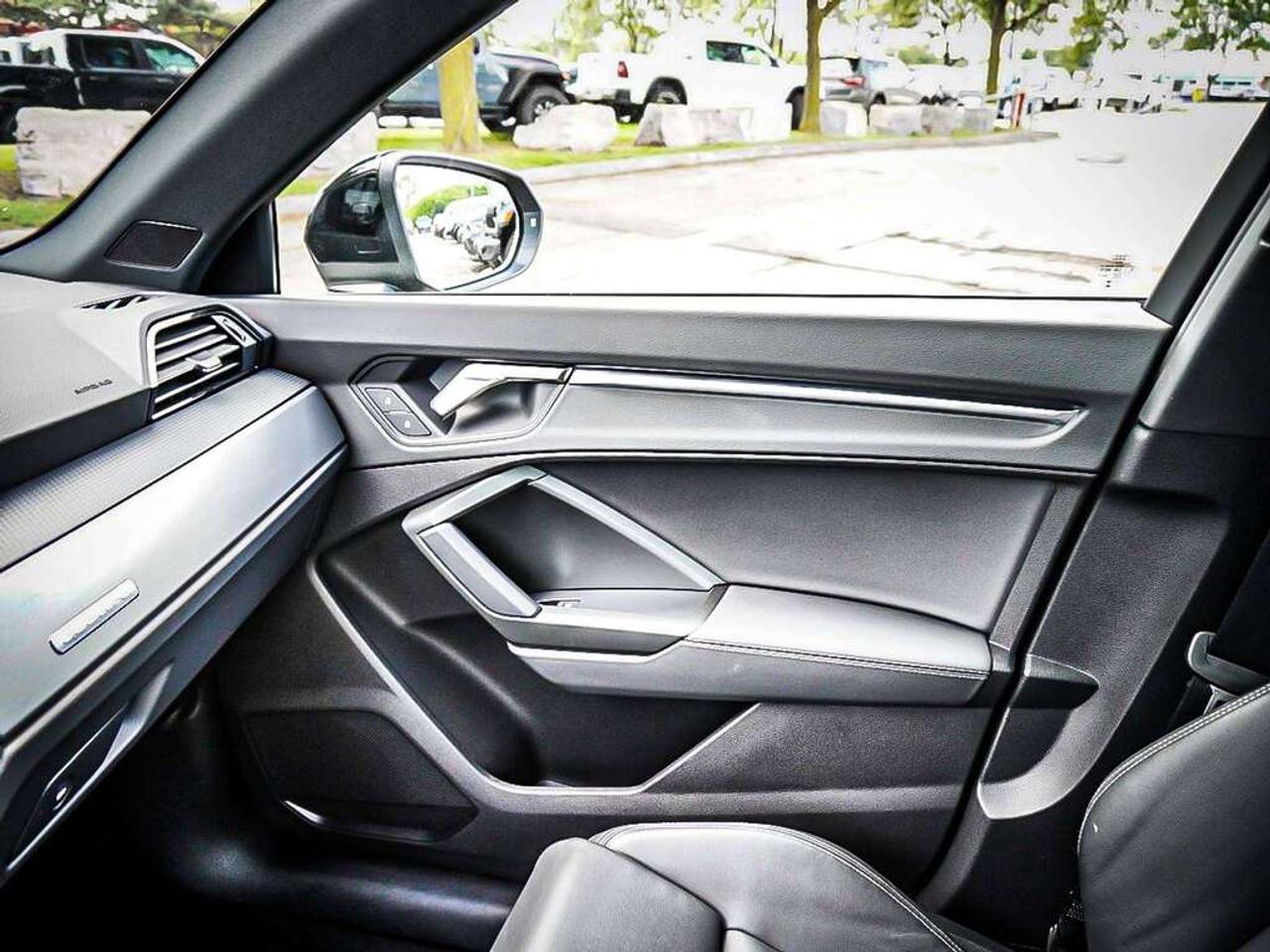 2024 Audi Q3  Photo