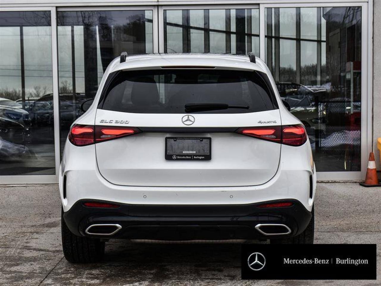 2023 Mercedes-Benz GLC GLC 300 Photo