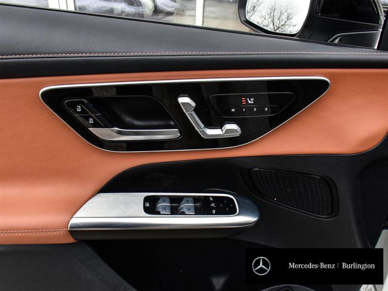 2023 Mercedes-Benz GLC GLC 300 Photo