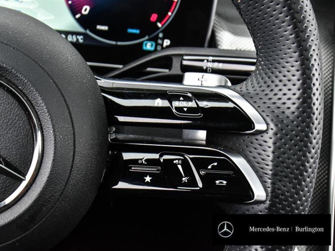 2023 Mercedes-Benz GLC GLC 300 Photo