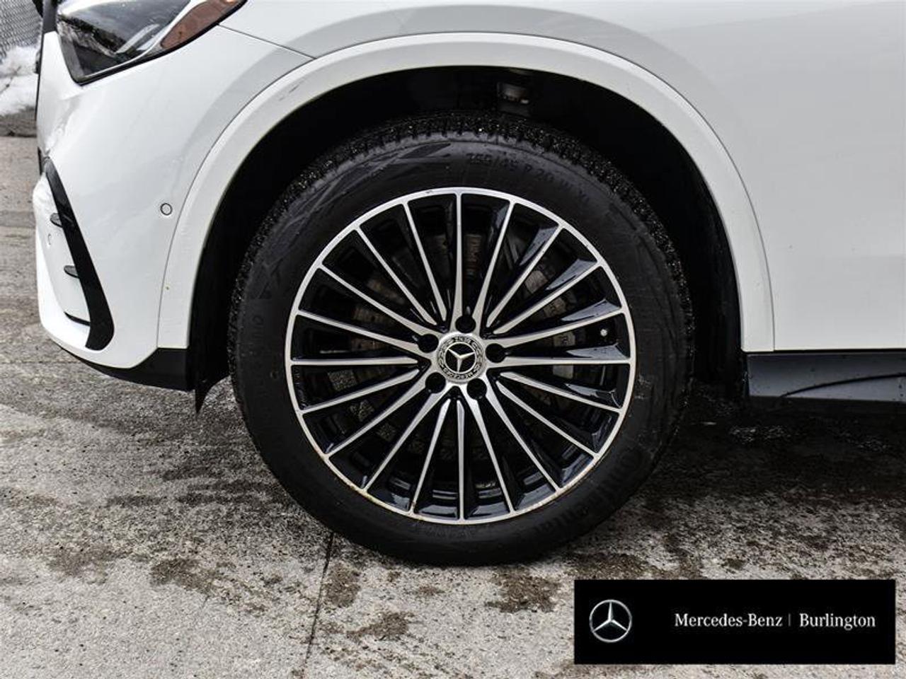 2023 Mercedes-Benz GLC GLC 300 Photo