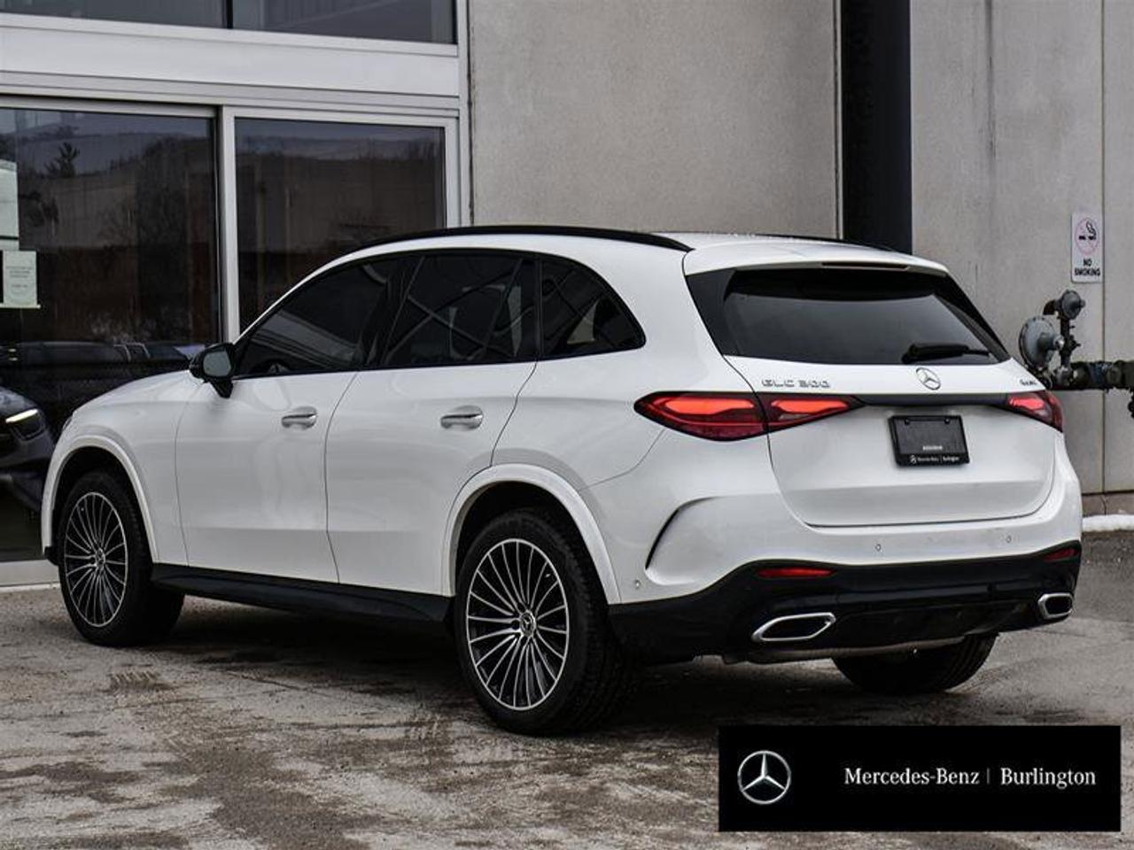 2023 Mercedes-Benz GLC GLC 300 Photo