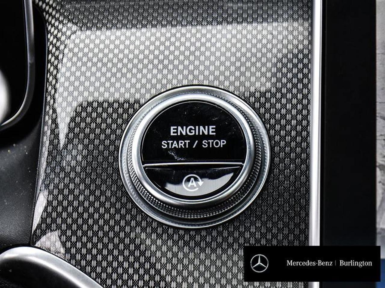 2023 Mercedes-Benz GLC GLC 300 Photo