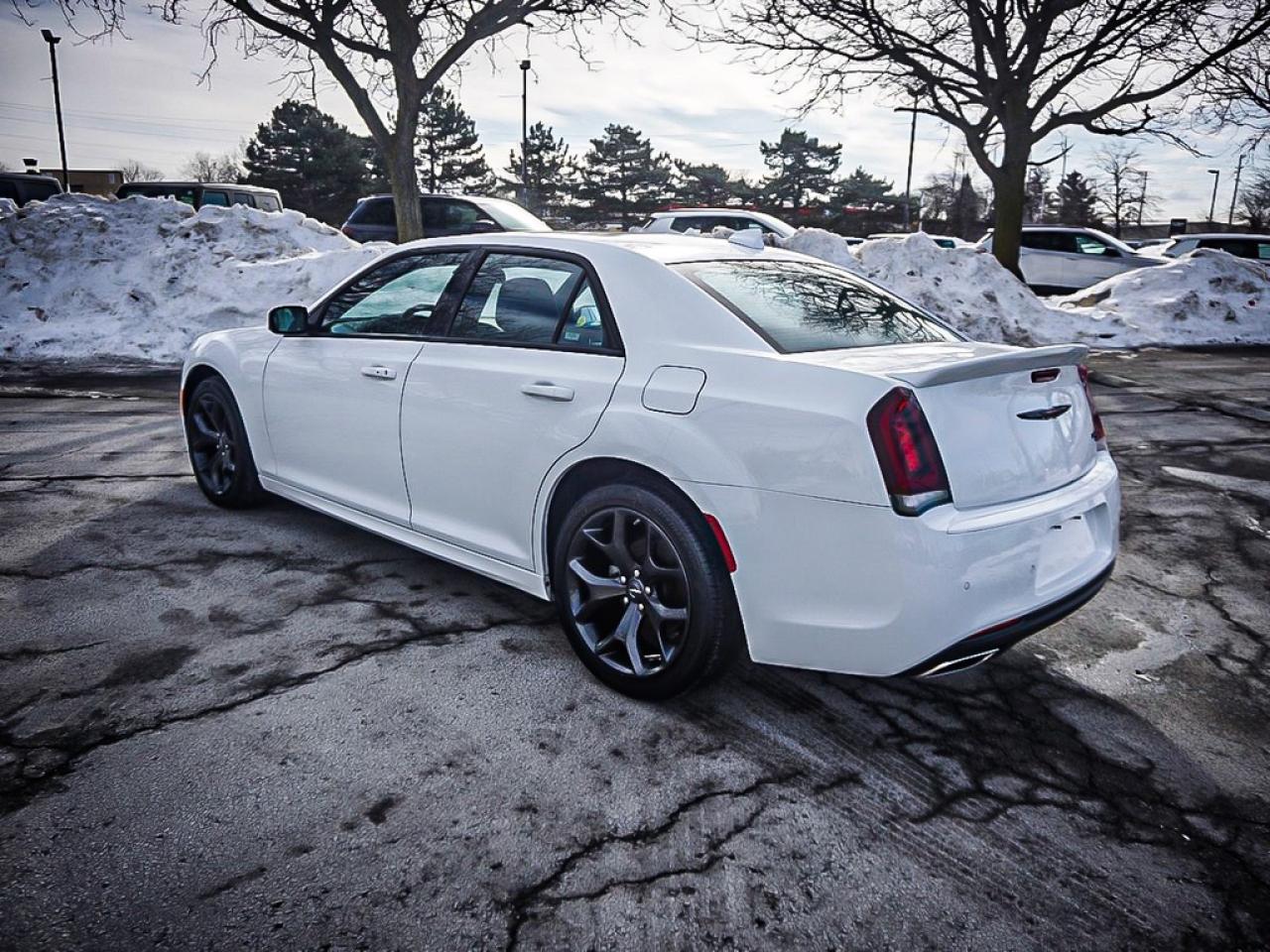 2023 Chrysler 300  Photo