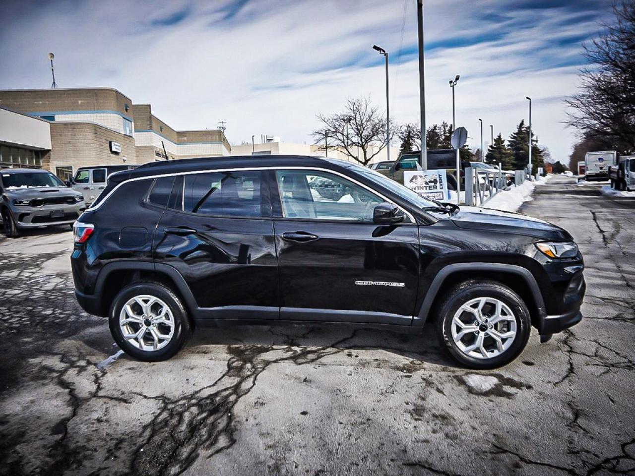 2025 Jeep Compass  Photo