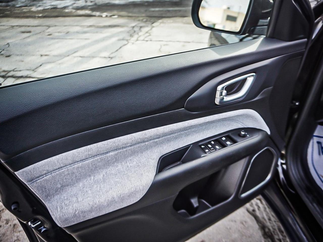 2025 Jeep Compass  Photo