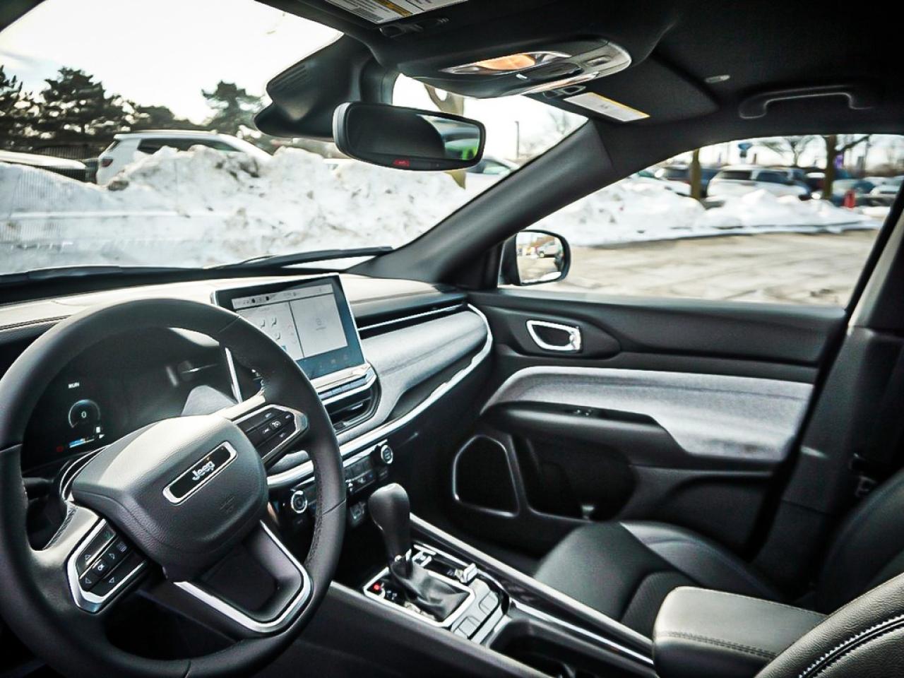 2025 Jeep Compass  Photo