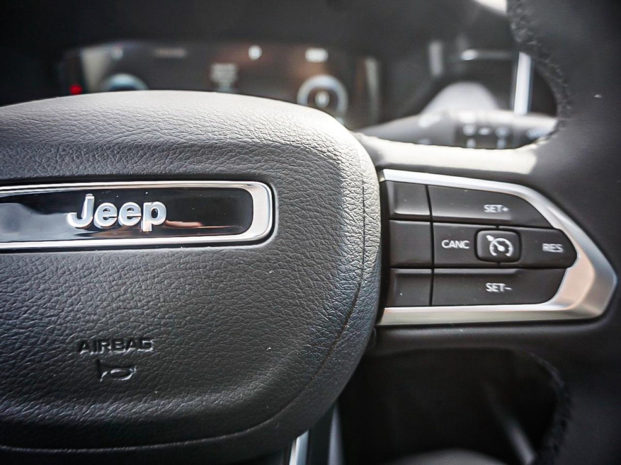2025 Jeep Compass  Photo