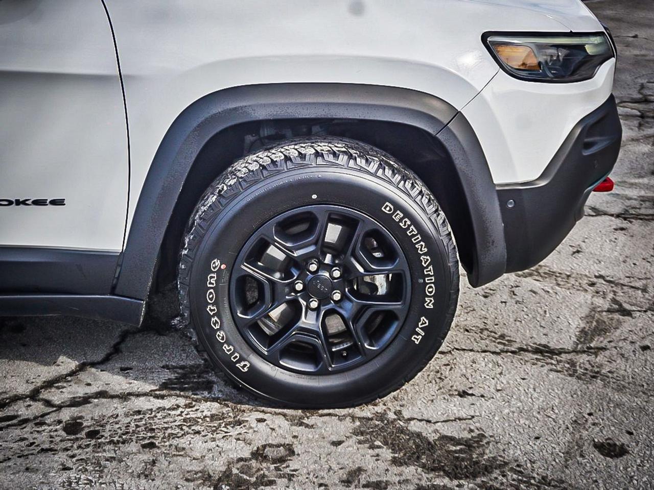 2021 Jeep Cherokee  Photo