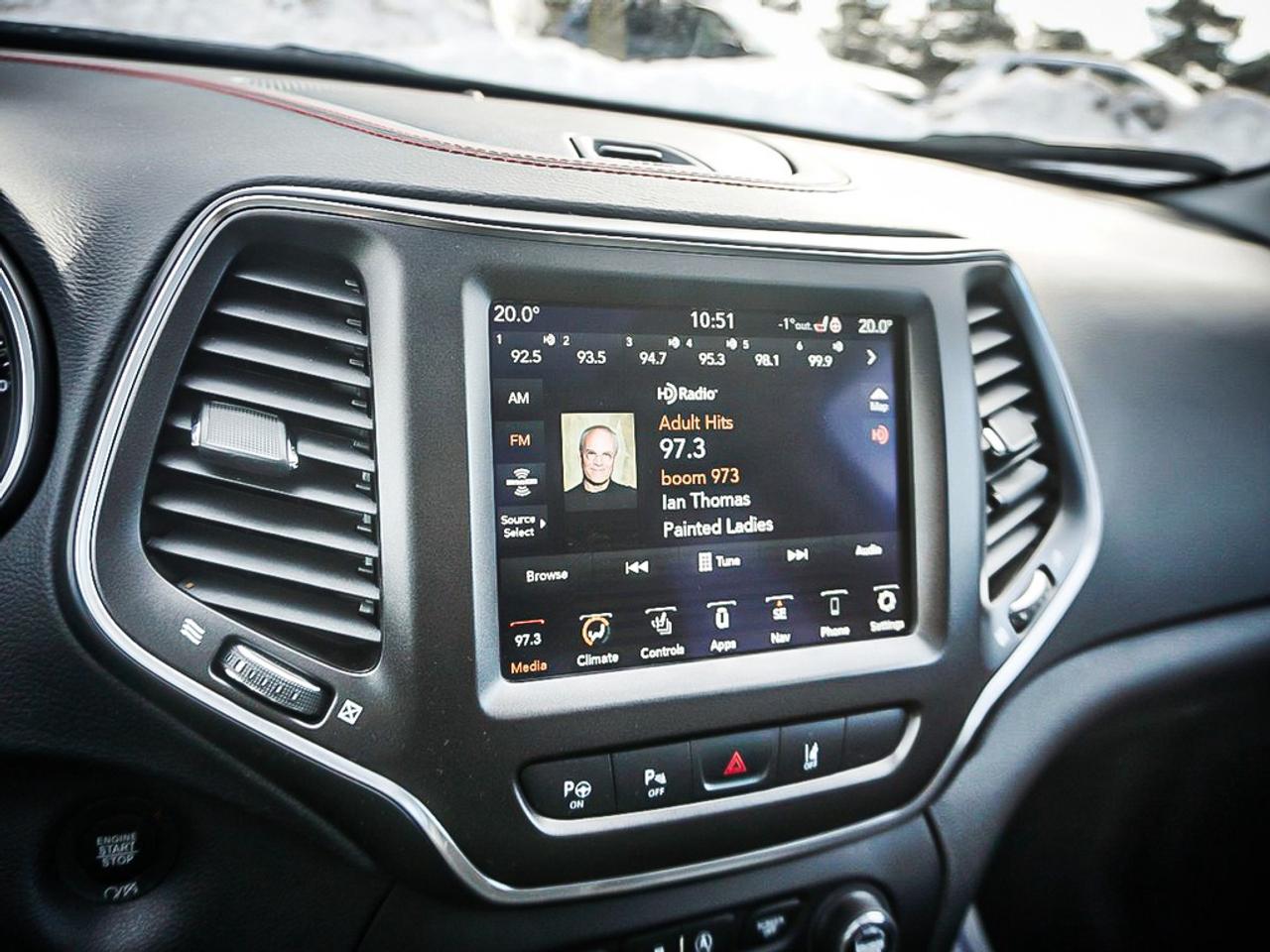 2021 Jeep Cherokee  Photo