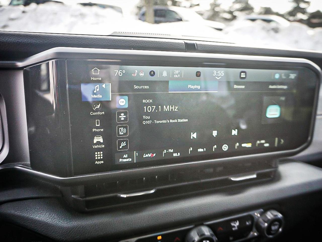 2024 Jeep Wrangler  Photo