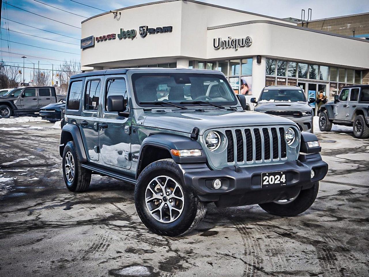 2024 Jeep Wrangler  Photo