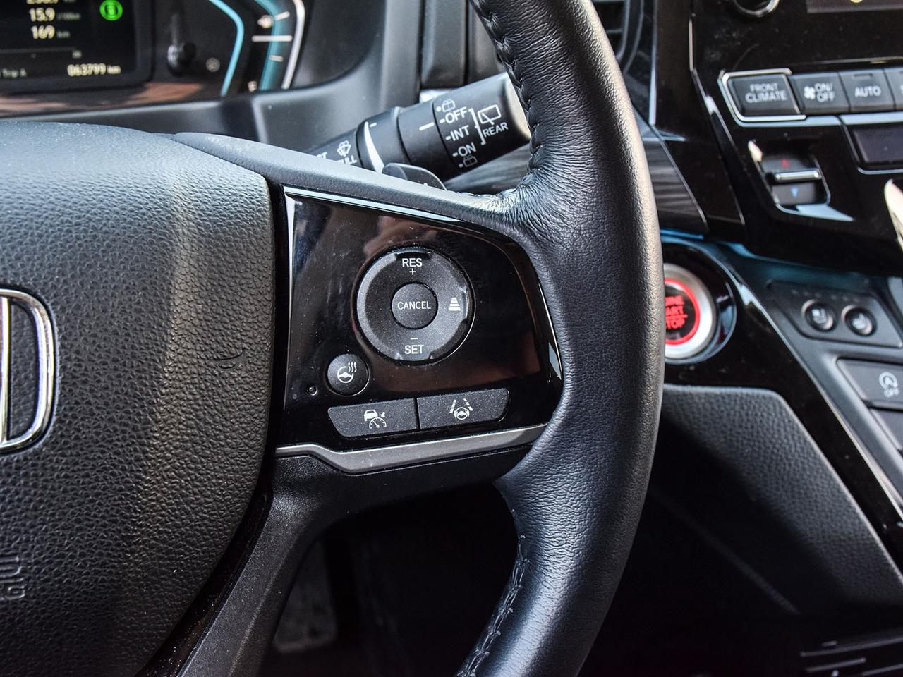 2022 Honda Odyssey Touring Photo