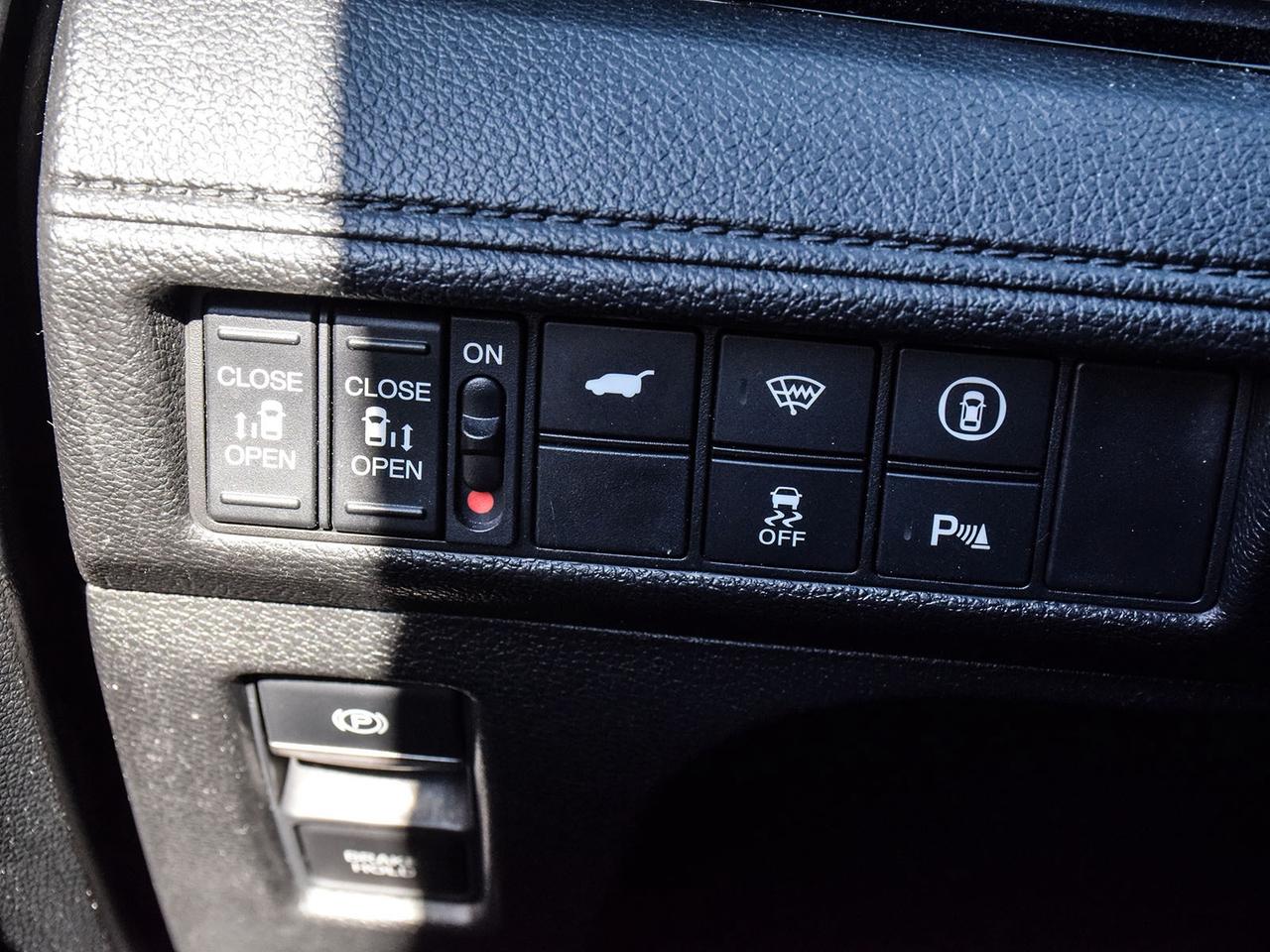 2022 Honda Odyssey Touring Photo