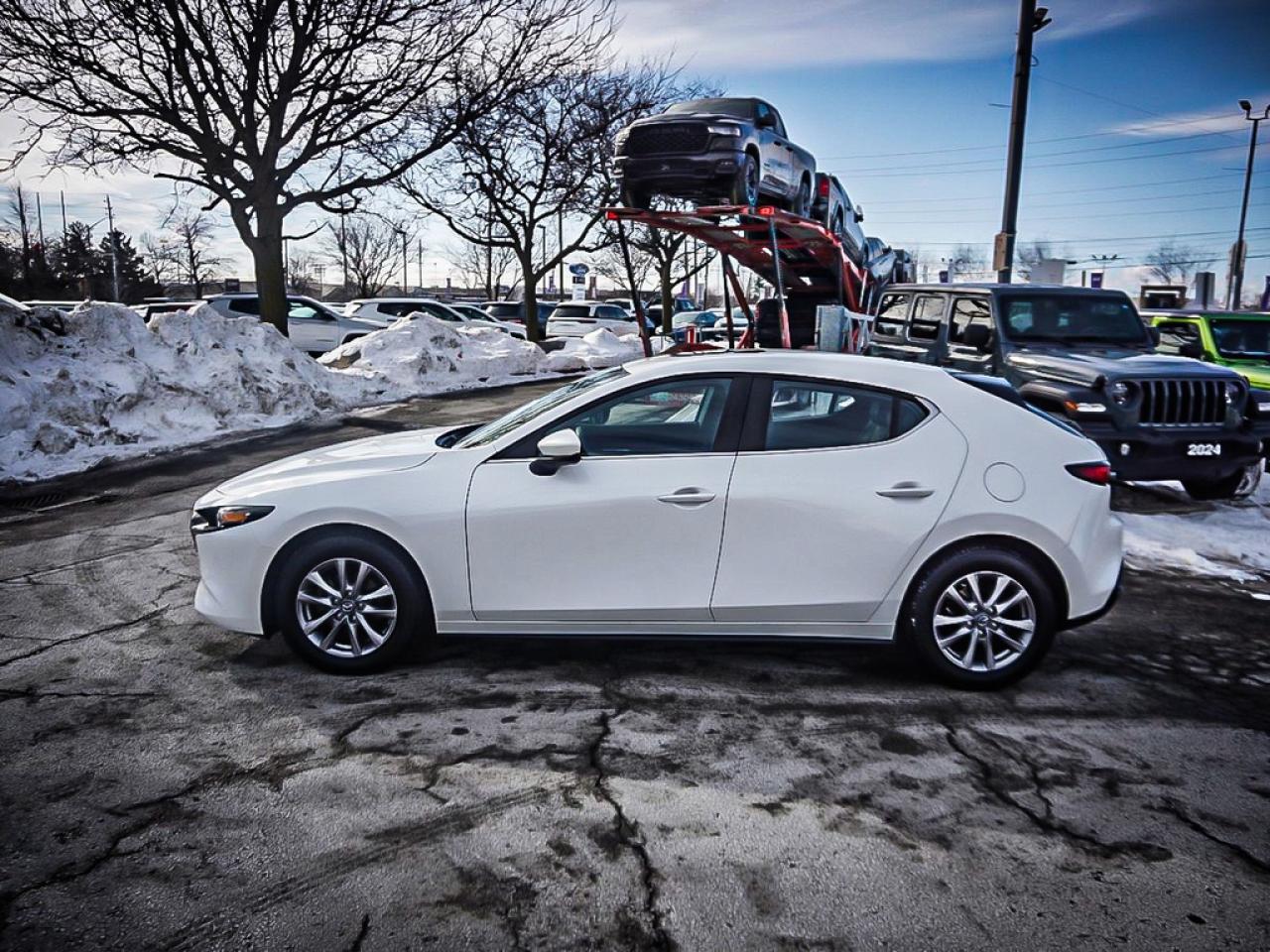 2021 Mazda Mazda3 Sport  Photo