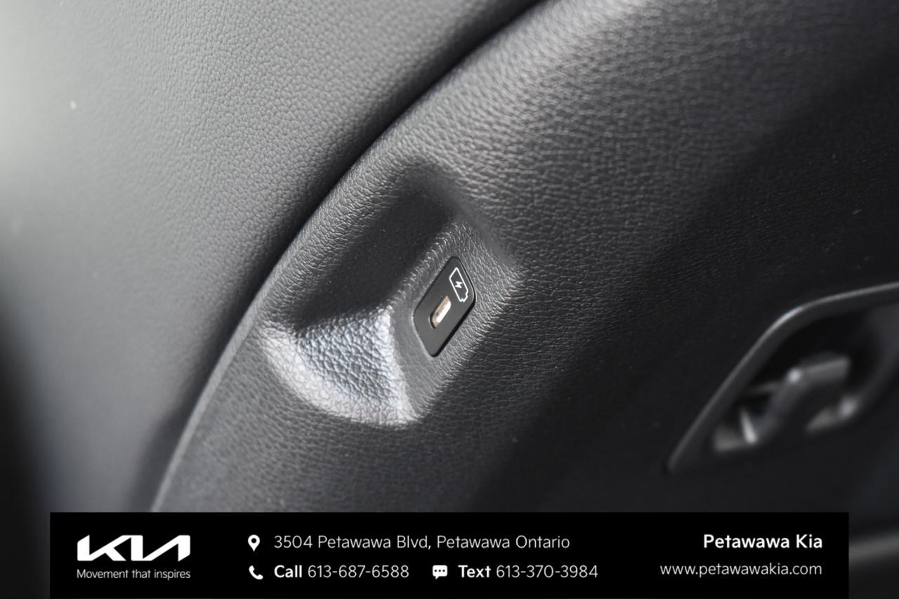 2026 Kia Sportage EX Premium w/Black Interior 4dr All-Wheel Drive Photo