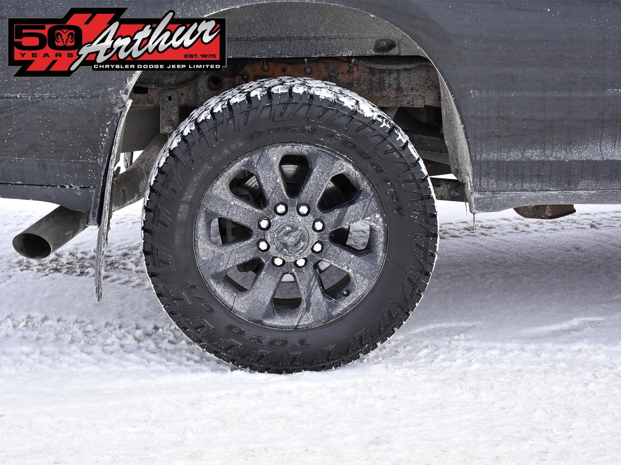 2021 RAM 2500 BIG HORN CREW CAB NIGHT EDITION 4X4 Photo