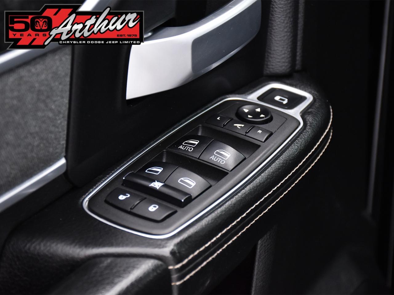 2021 RAM 2500 BIG HORN CREW CAB NIGHT EDITION 4X4 Photo