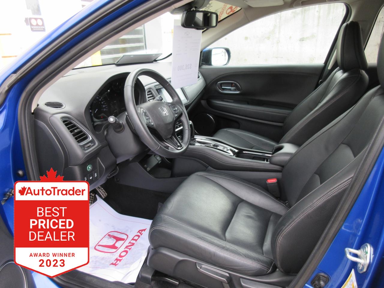 2022 Honda HR-V Touring 4dr All-Wheel Drive Photo