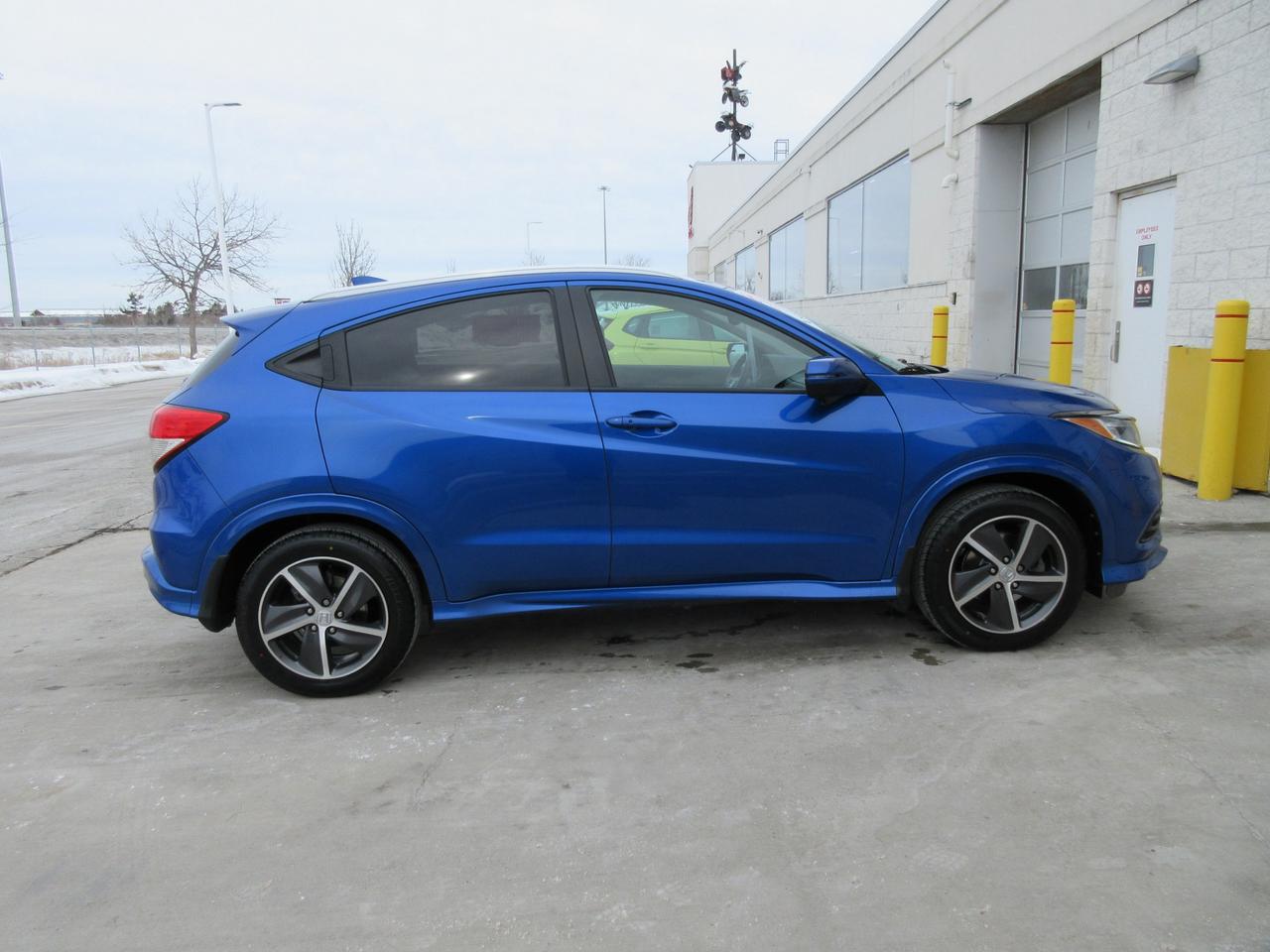 2022 Honda HR-V Touring 4dr All-Wheel Drive Photo