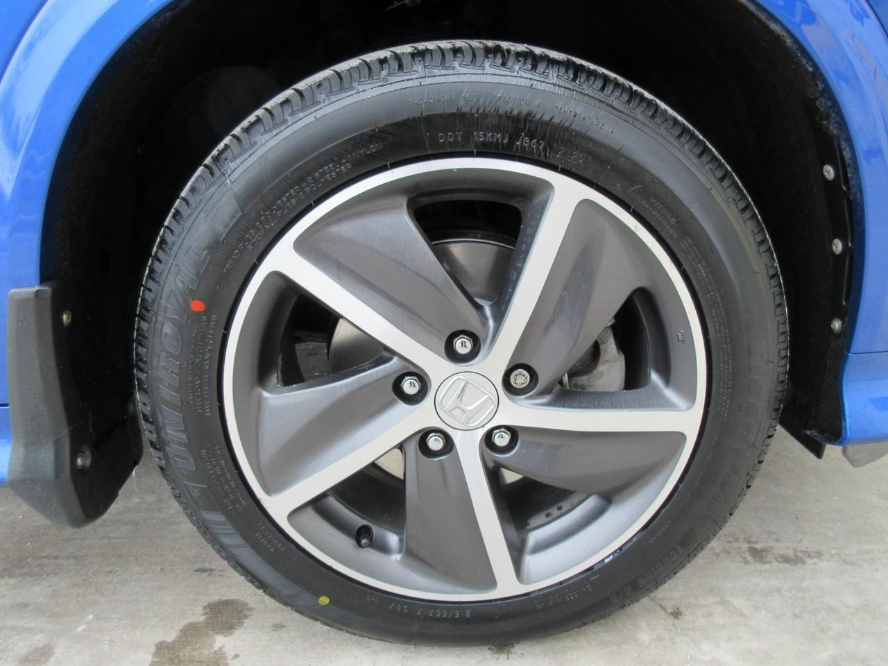 2022 Honda HR-V Touring 4dr All-Wheel Drive Photo