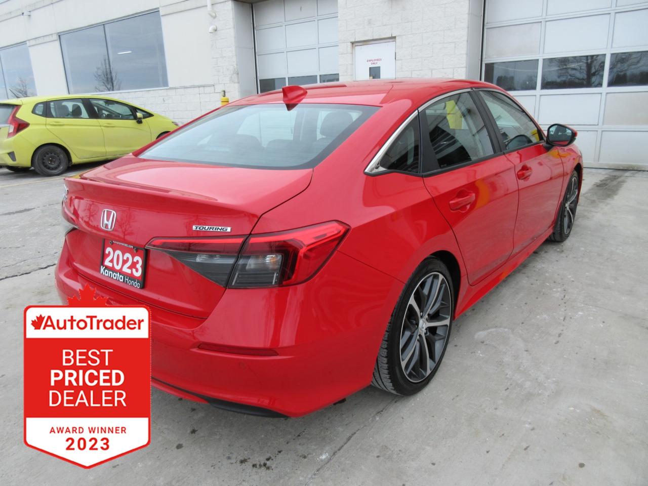 2023 Honda Civic Touring 4dr Sedan Photo