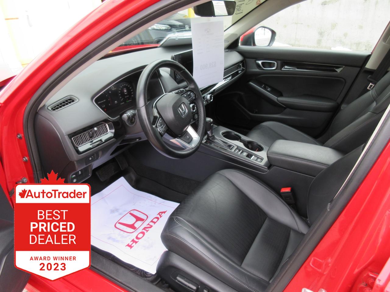 2023 Honda Civic Touring 4dr Sedan Photo