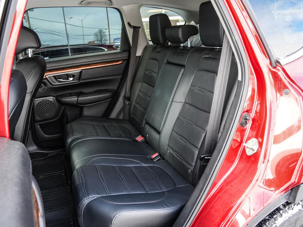 2019 Honda CR-V Touring Photo