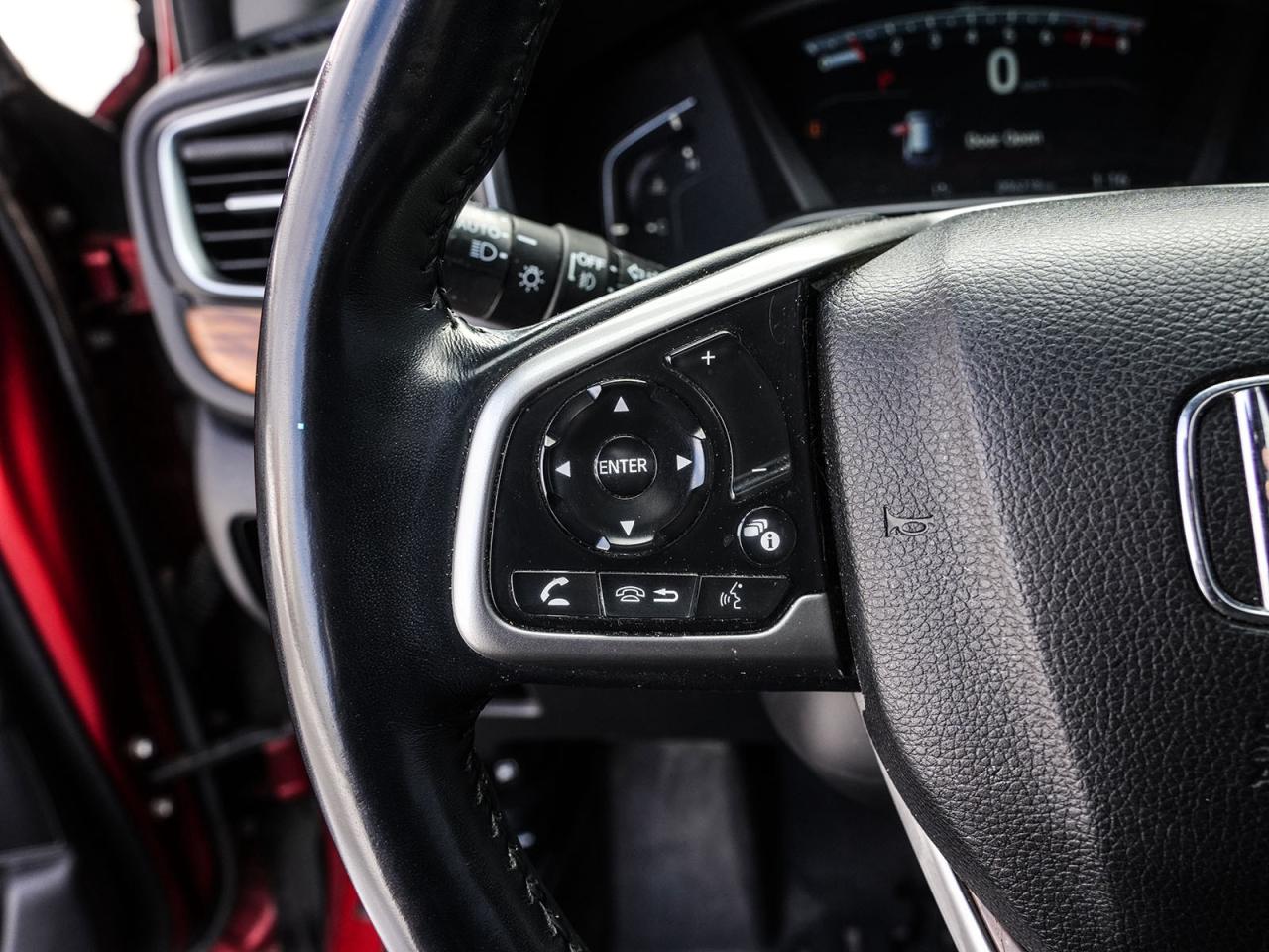 2019 Honda CR-V Touring Photo