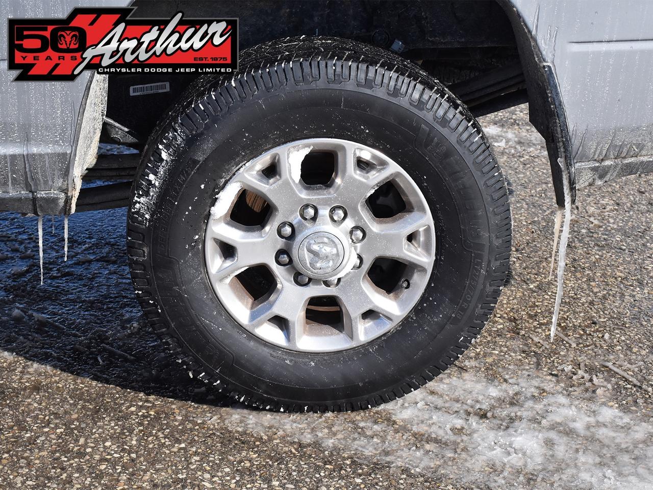 2023 RAM 3500 LARAMIE CREW CAB 4X4 - SRW LONGBOX Photo