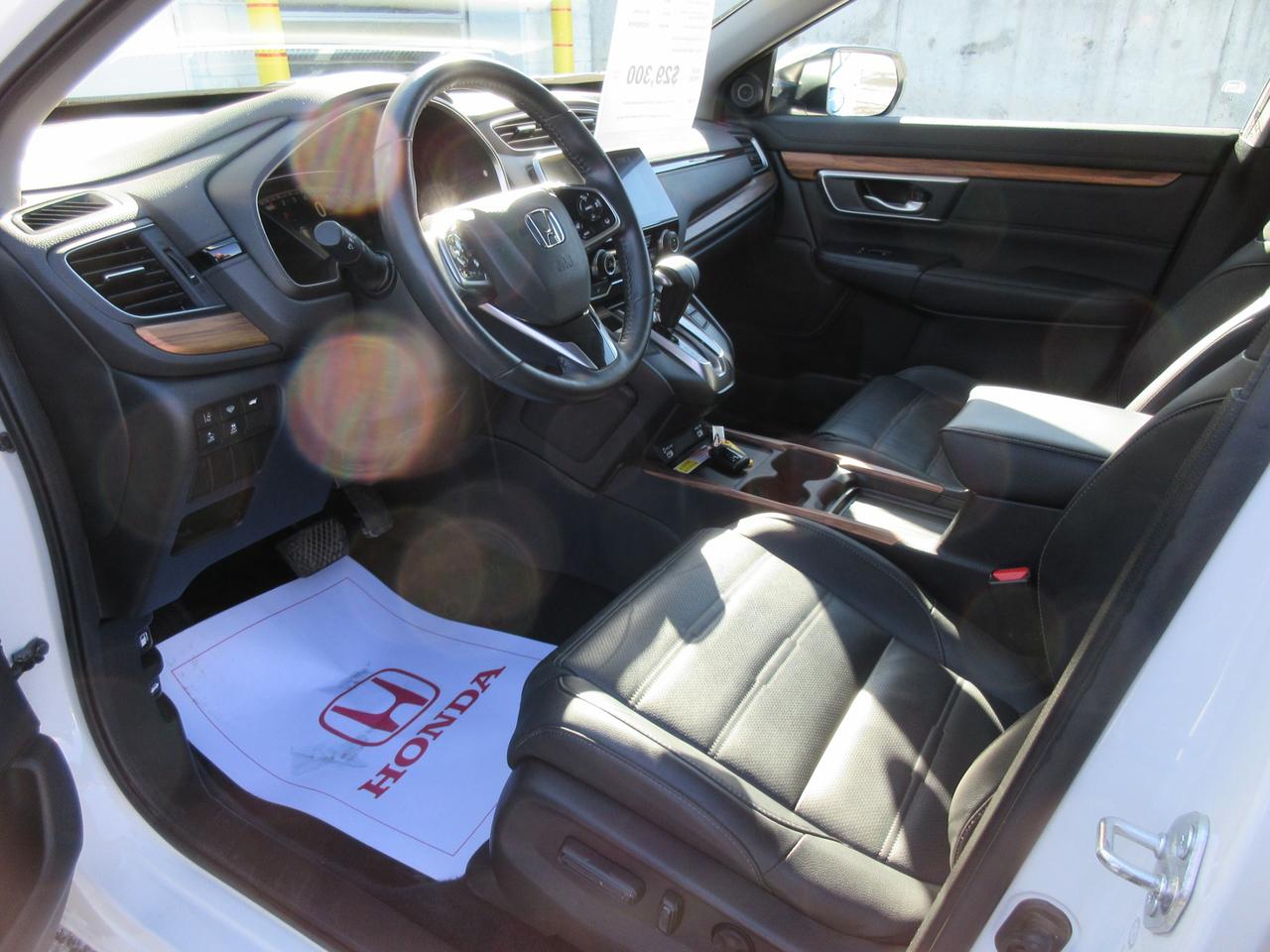2022 Honda CR-V Touring 4dr All-wheel Drive Photo