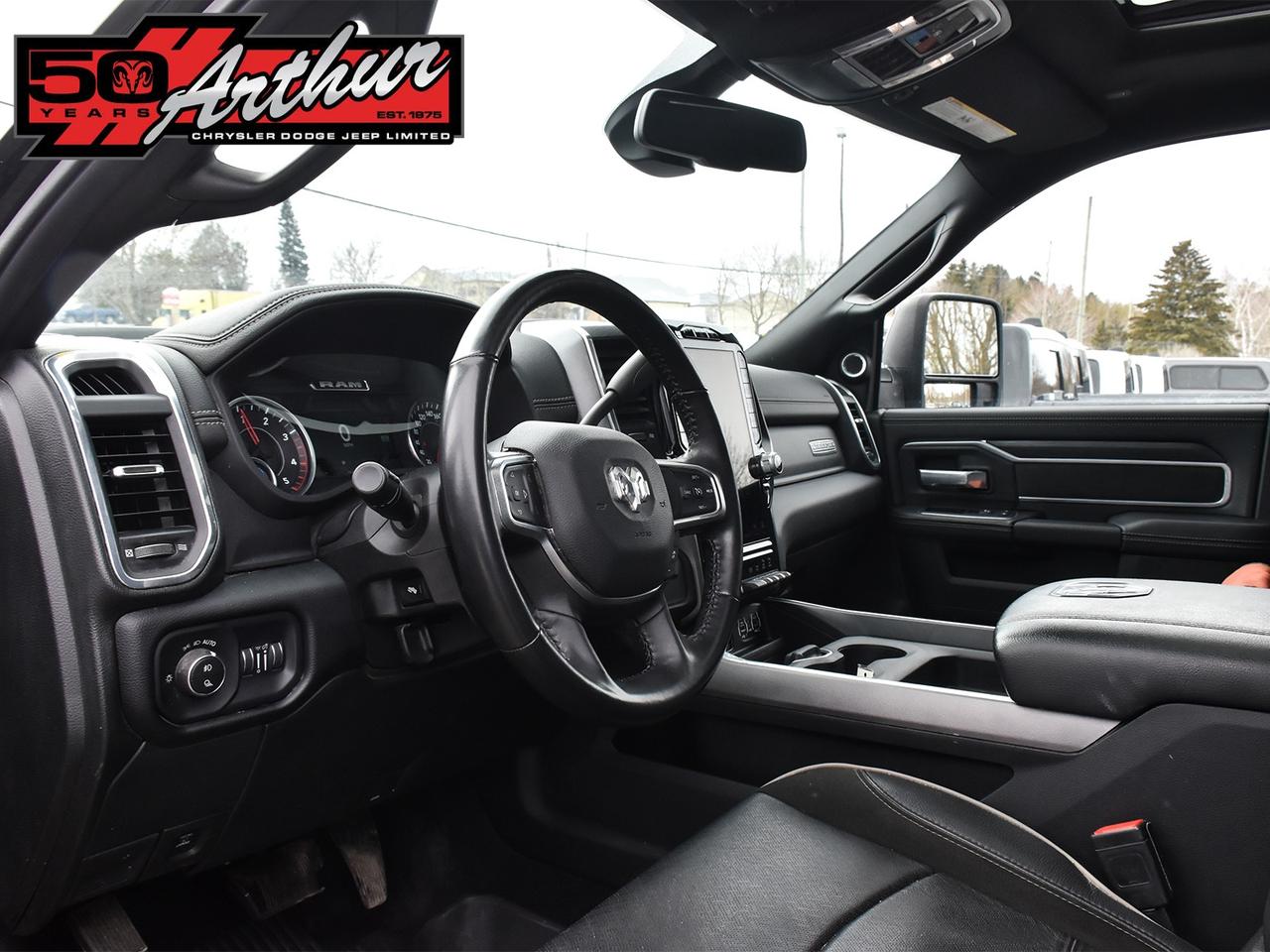 2024 RAM 2500 LARAMIE CREW CAB NIGHT EDITION 4X4 Photo