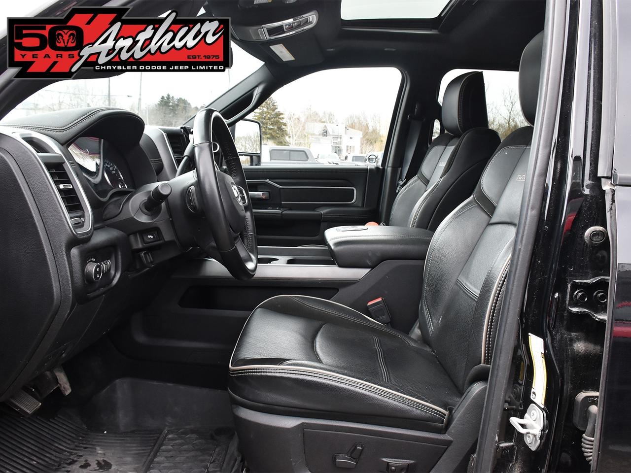 2024 RAM 2500 LARAMIE CREW CAB NIGHT EDITION 4X4 Photo