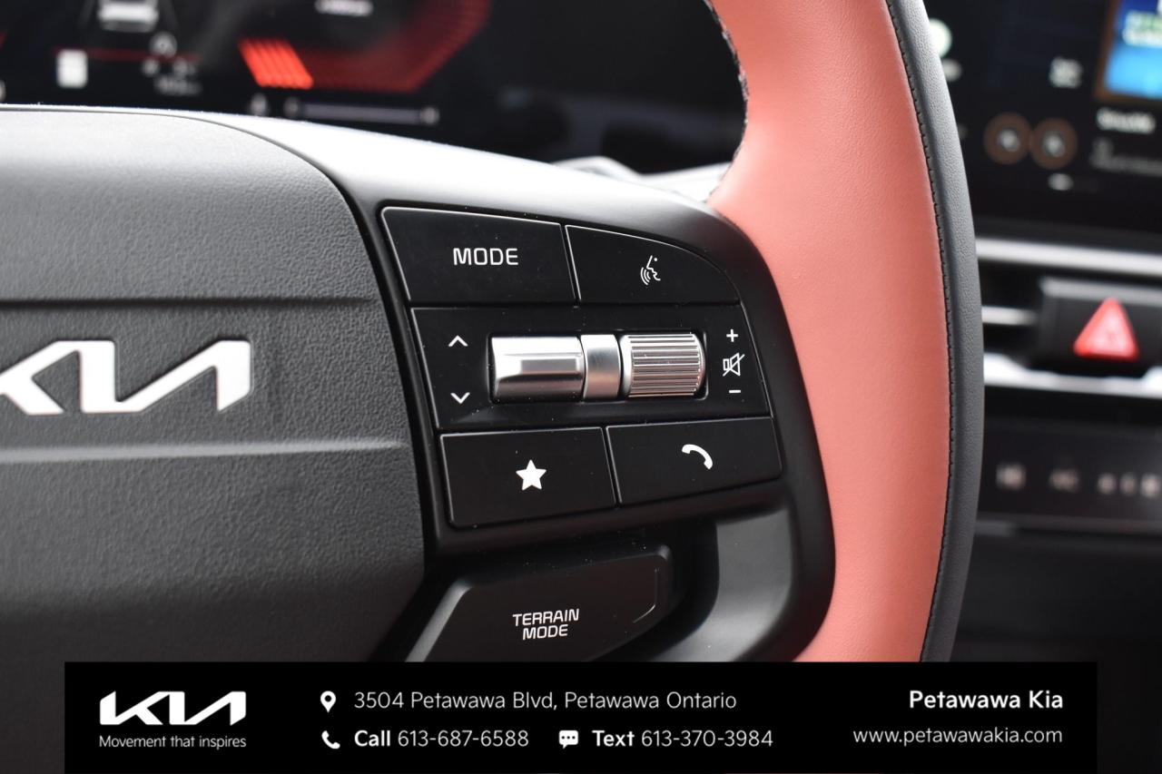 2026 Kia Sportage EX Premium w/Red Interior 4dr All-Wheel Drive Photo