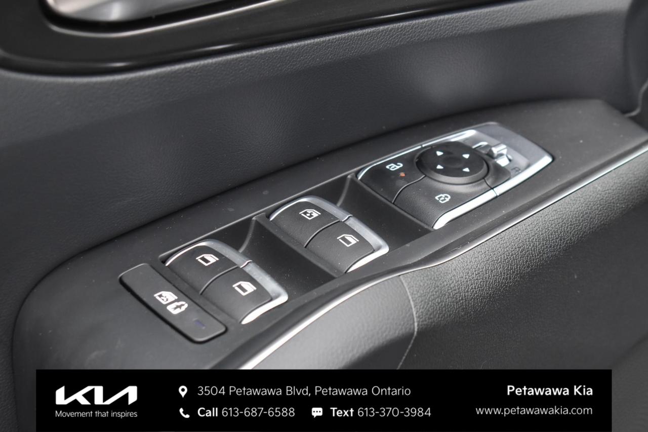 2026 Kia Sorento Plug-In Hybrid LX Sport Utility Photo