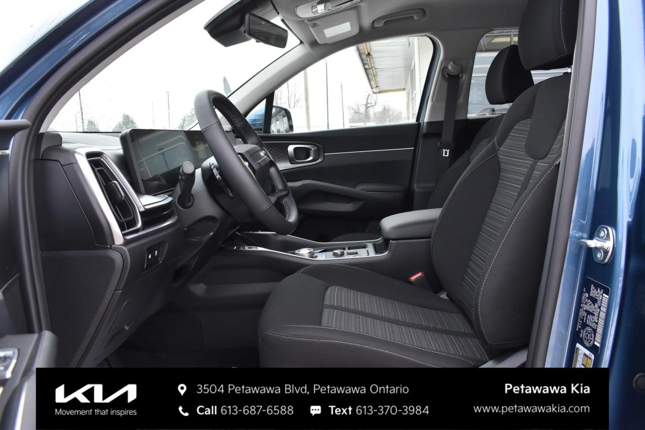 2026 Kia Sorento Plug-In Hybrid LX Sport Utility Photo