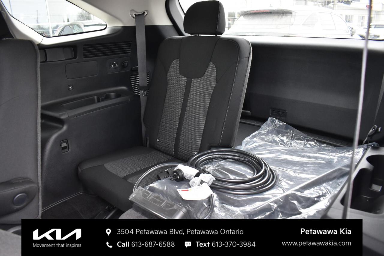 2026 Kia Sorento Plug-In Hybrid LX Sport Utility Photo